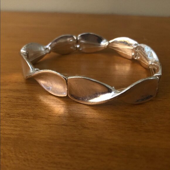 🔴 🎉HP🎉 Silver-Plated Elastic Bracelet - Picture 3 of 5